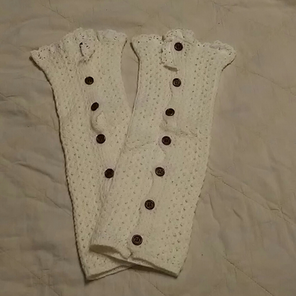 Cream Crocheted Leg Warmers